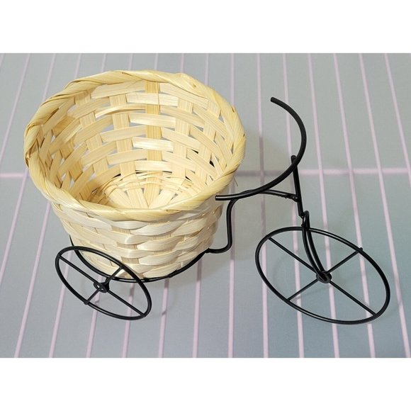 Tricycle Shaped Black Metal Frame & Wicker Basket Home Decor Planter 9" Length - Picture 6 of 9
